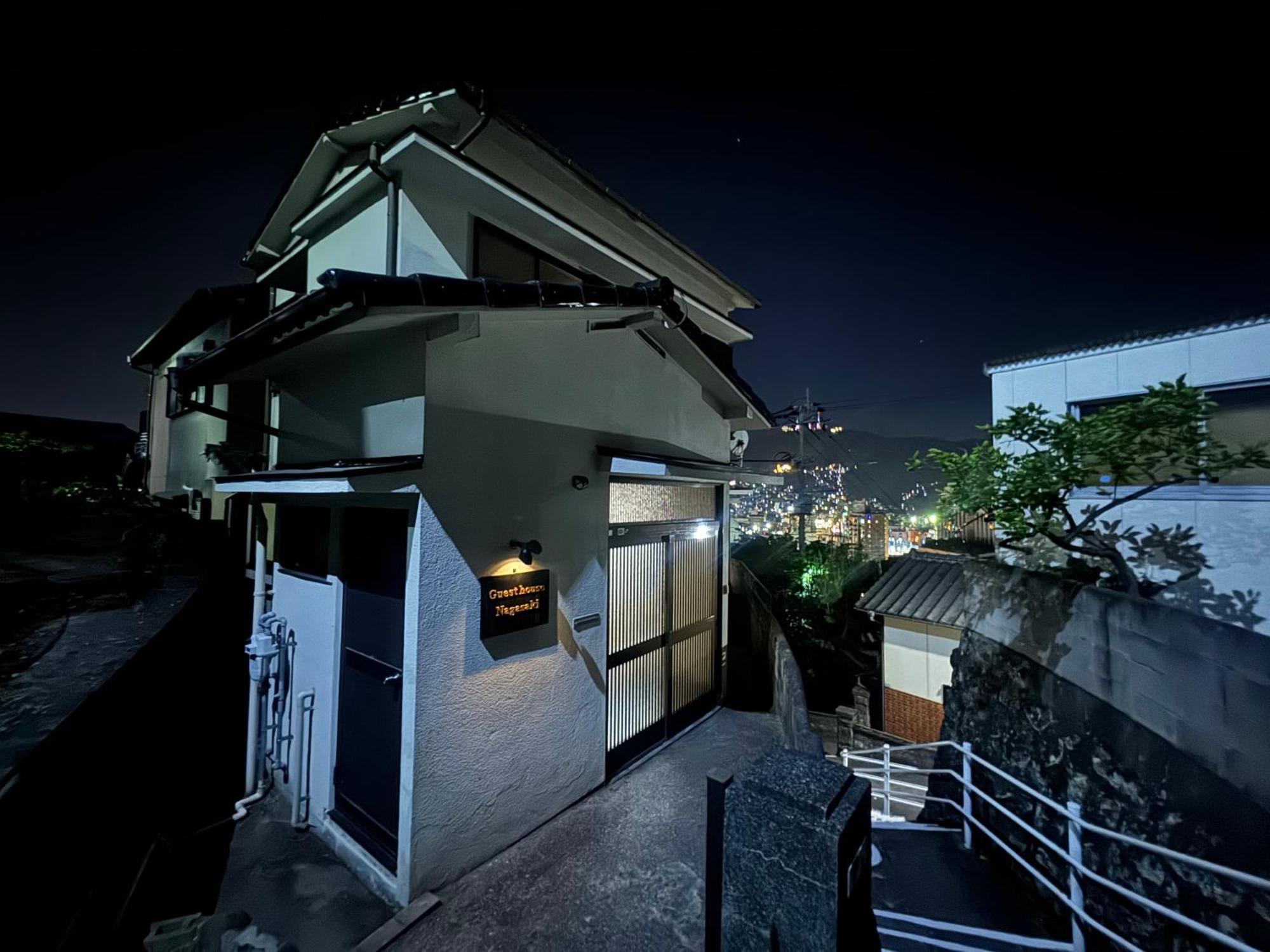 Guest House Nagasaki 2 御船蔵の我が家 2 Bagian luar foto